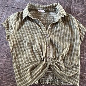 La Dolce Vita Blouse in olive